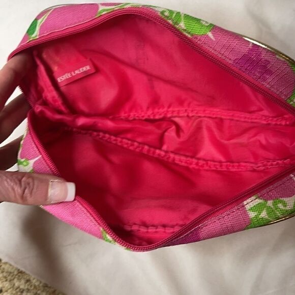 Lilly Pulitzer Estée Lauder Cosmetic Bag. - Picture 5 of 8